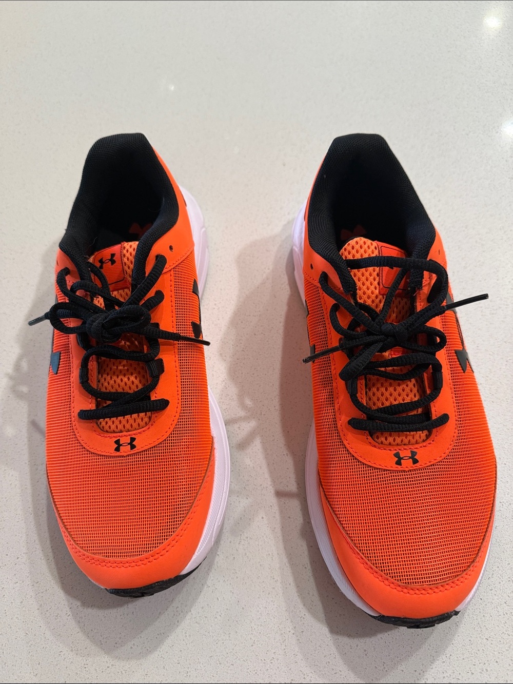 Under Armour  Orange and Black Low-Top Sneakers Size 7Y (euro 40) Men’s 7